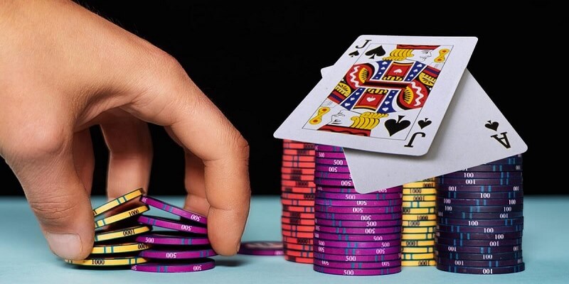 Cách chơi bài poker Texas Hold’em dễ hiểu